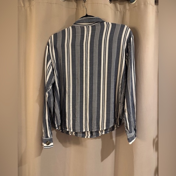 A.N.A Blue Striped Button-Up Shirt - Picture 2 of 6
